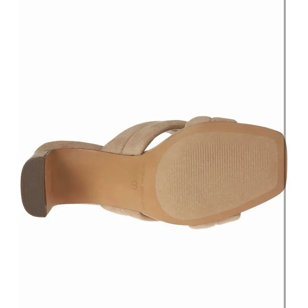 Amazon Essentials Women’s Heeled Sandals Beige Faux Microsuede US Size 13 New